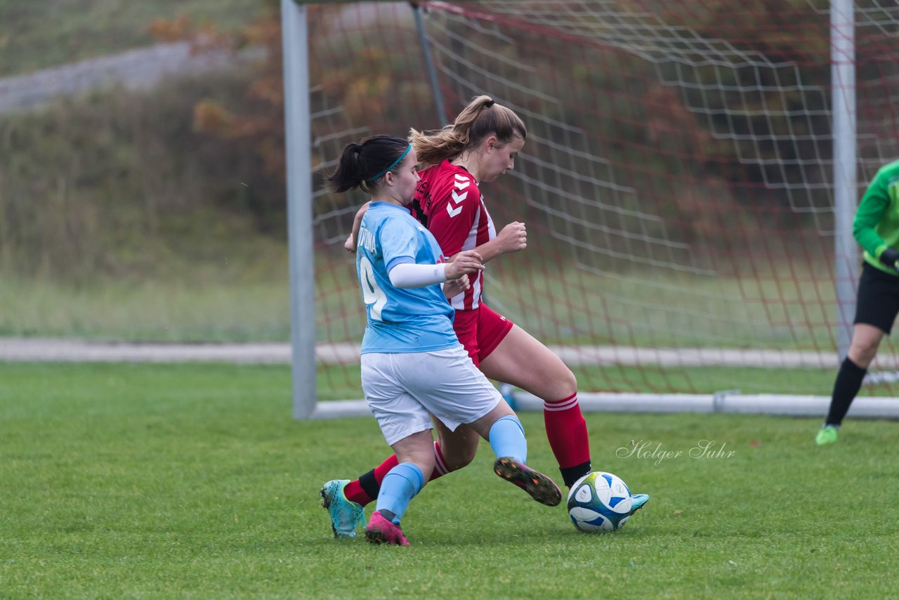 Bild 147 - wBJ TuS Tensfeld - SV Fortuna St. Juergen